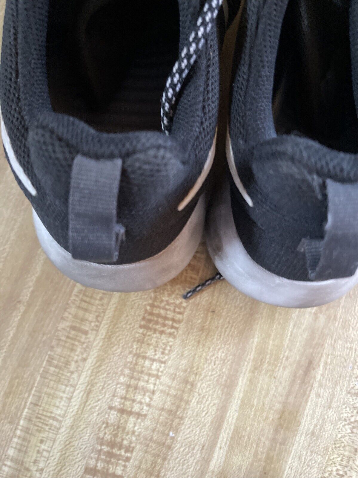 Nike Roshe One Size 8