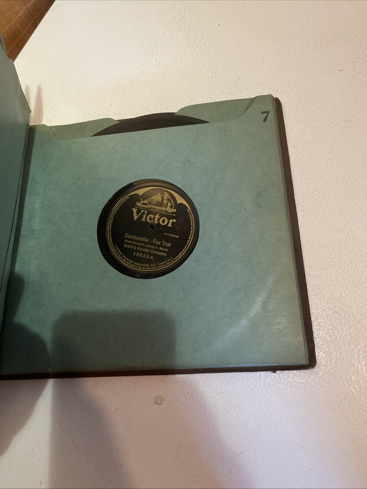 Antique Victor Victrola Record Collection Lot