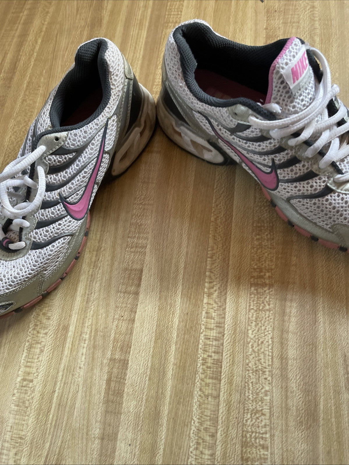 Nike Torch 4 Size 8