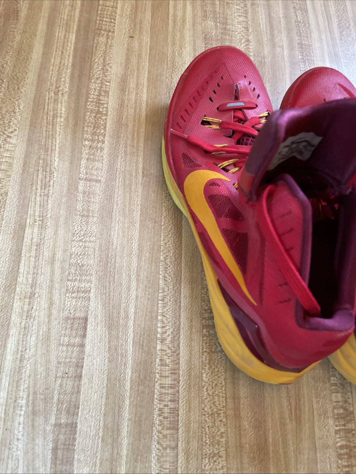 Nike Hyperdunk 2014 Size 9.5