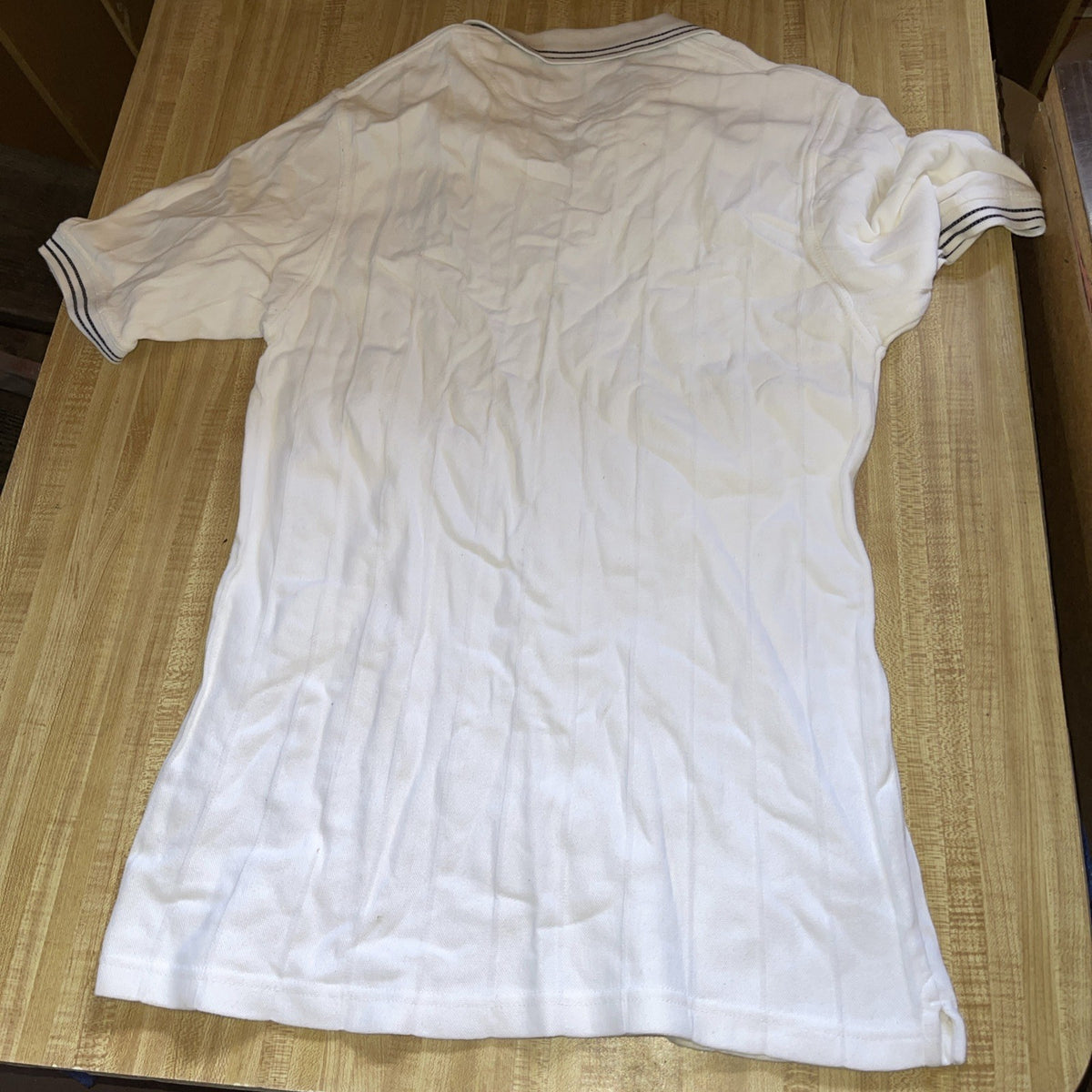Vintage Walt Disney Magic Kingdom Polo Medium 