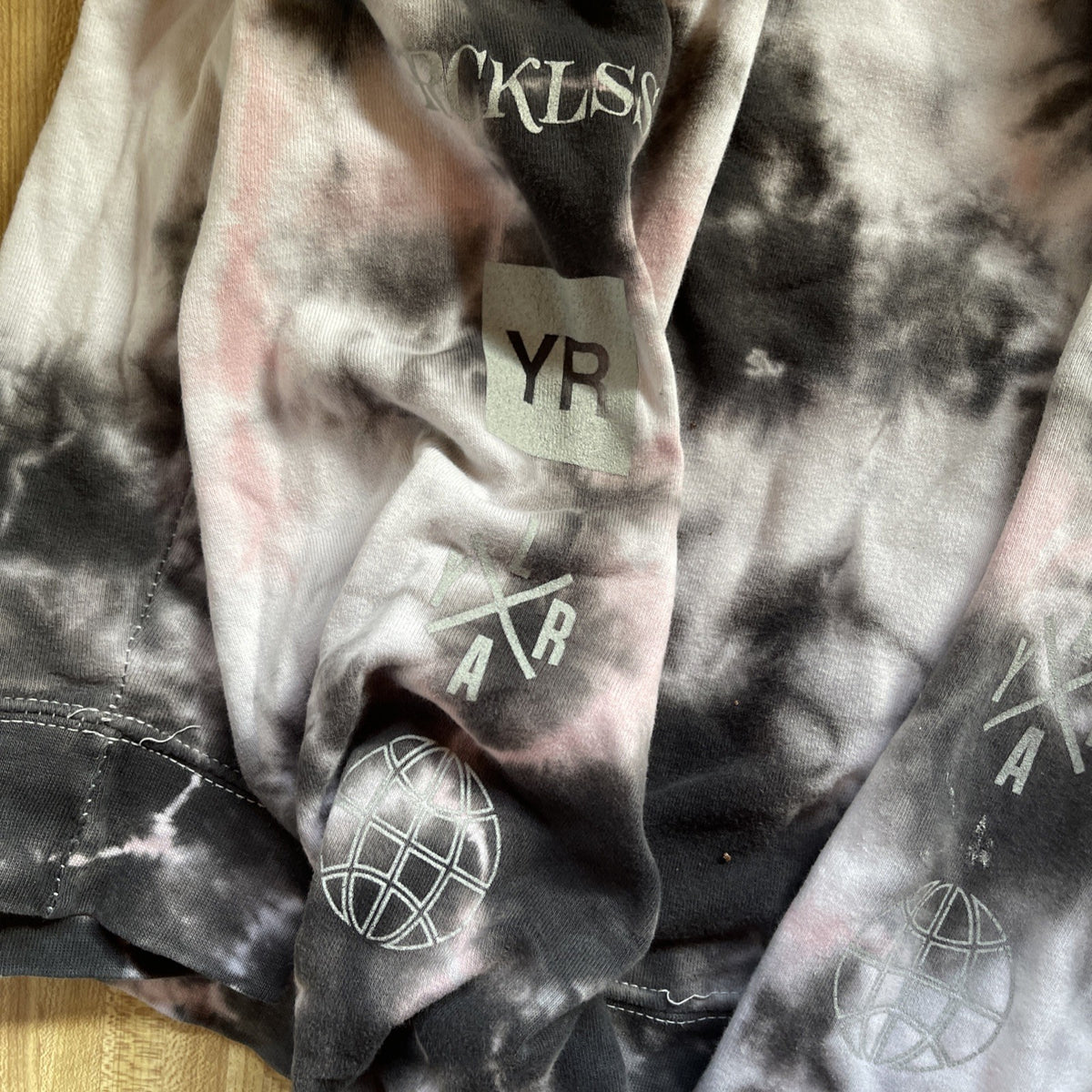 Young And Reckless Los Angeles Hoodie Medium 