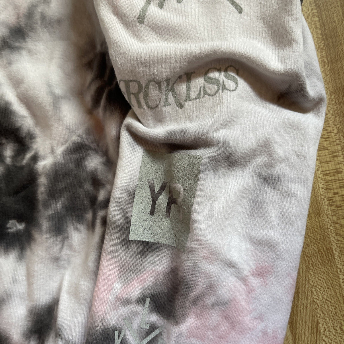 Young And Reckless Los Angeles Hoodie Medium