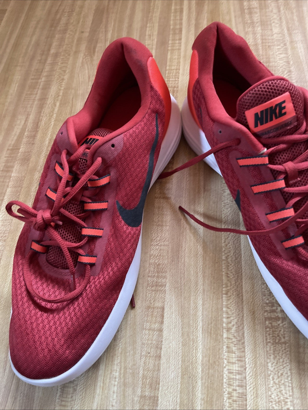 Nike Lunarconverge Size 15