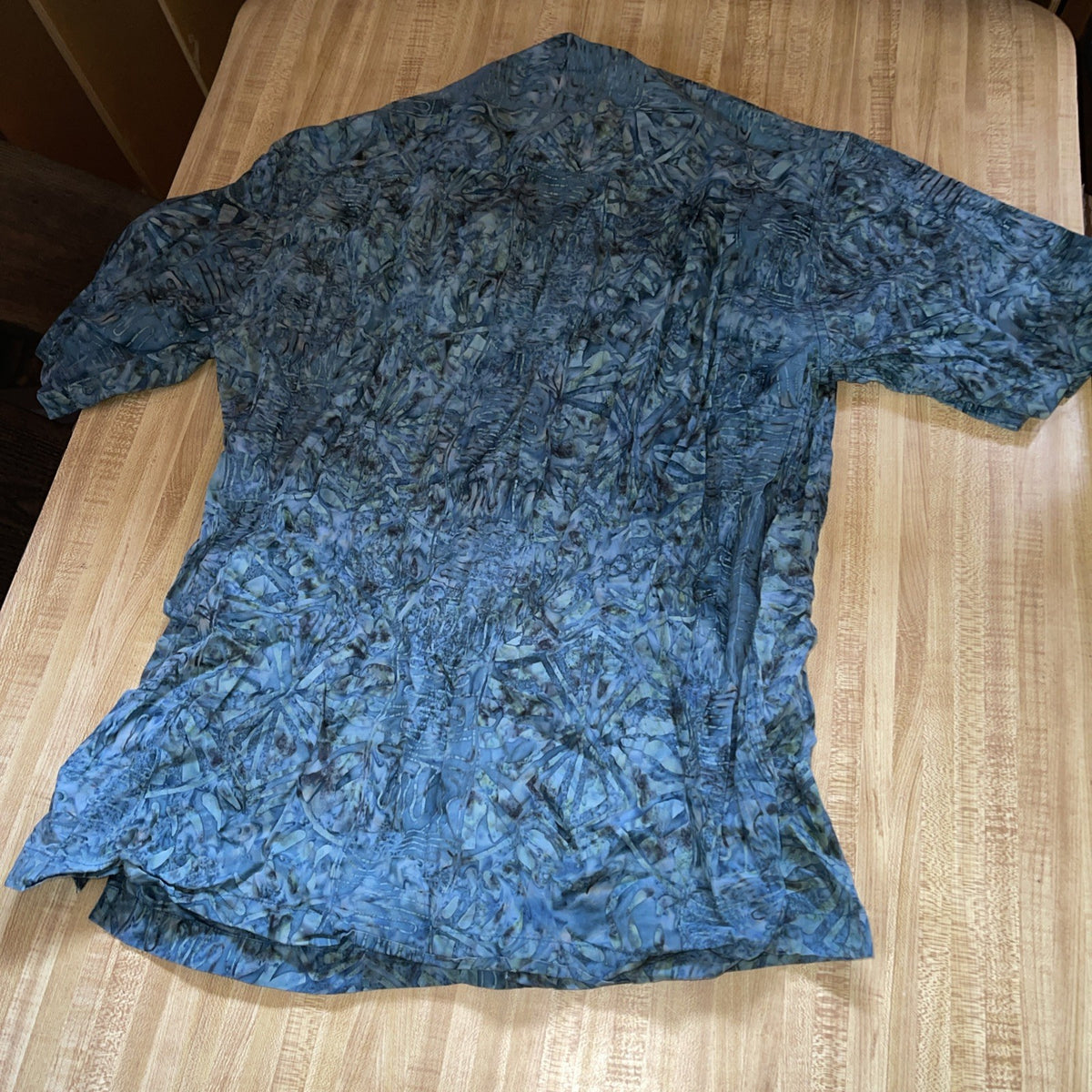 Johari West Button Up Large 