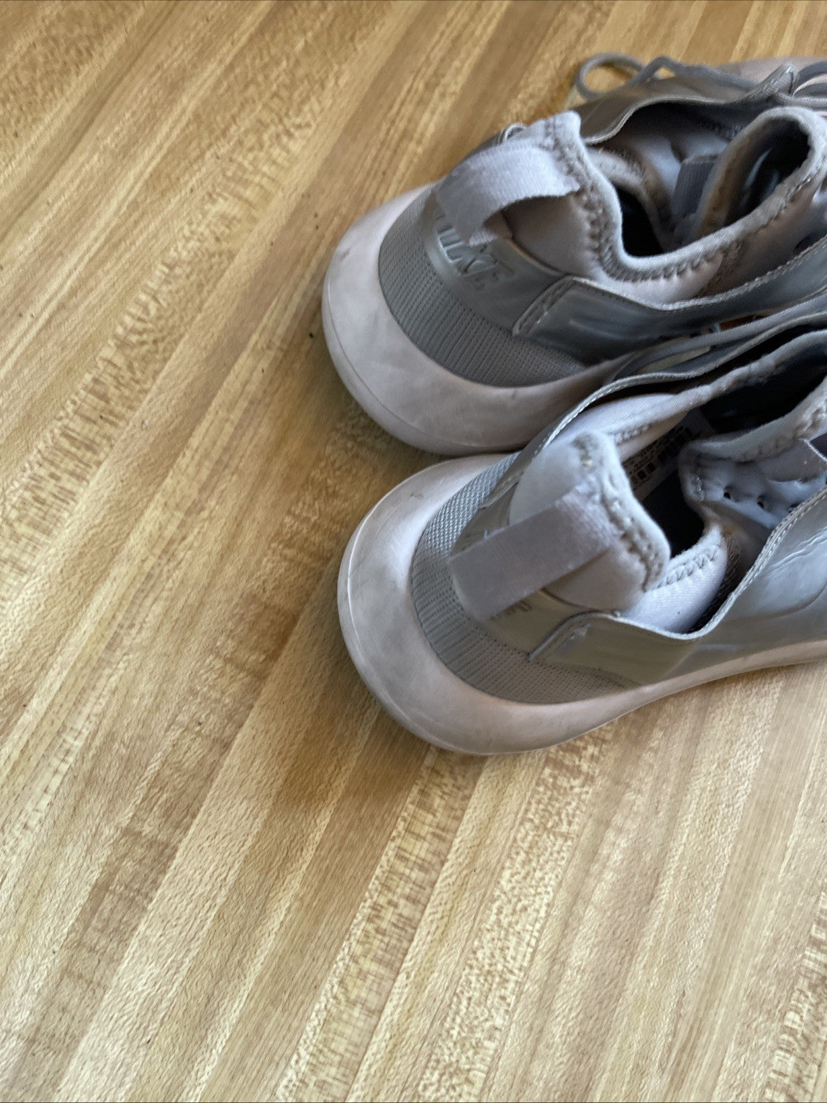 Nike Roshe Two Metallic Silver 10.5
