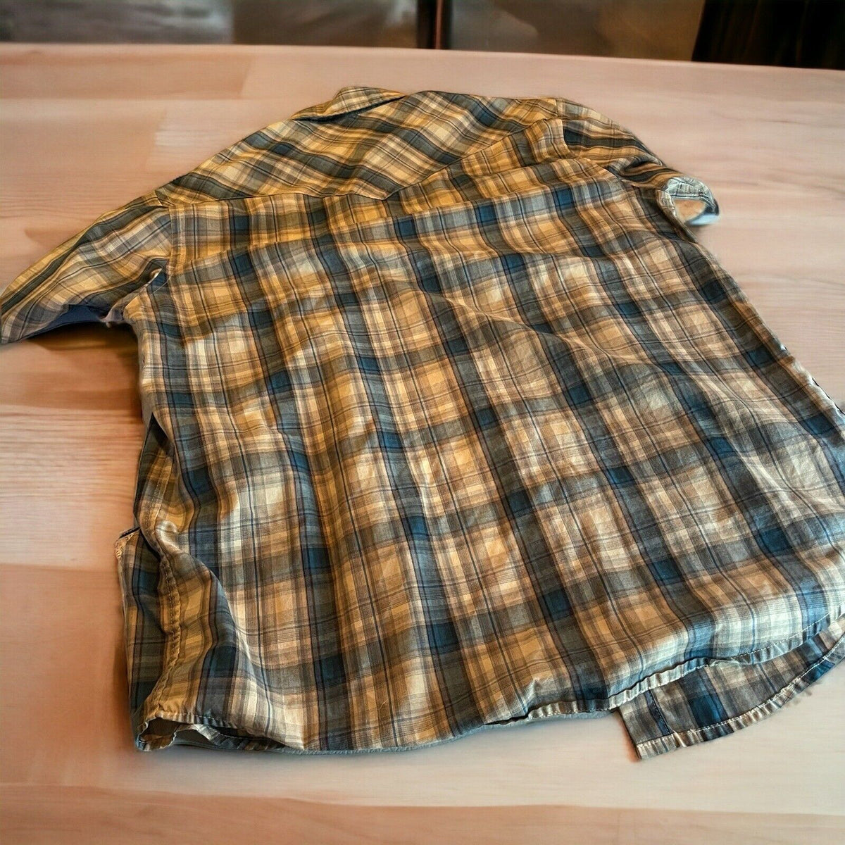 Pendleton Woolen Mills Pearl Snap Medium 