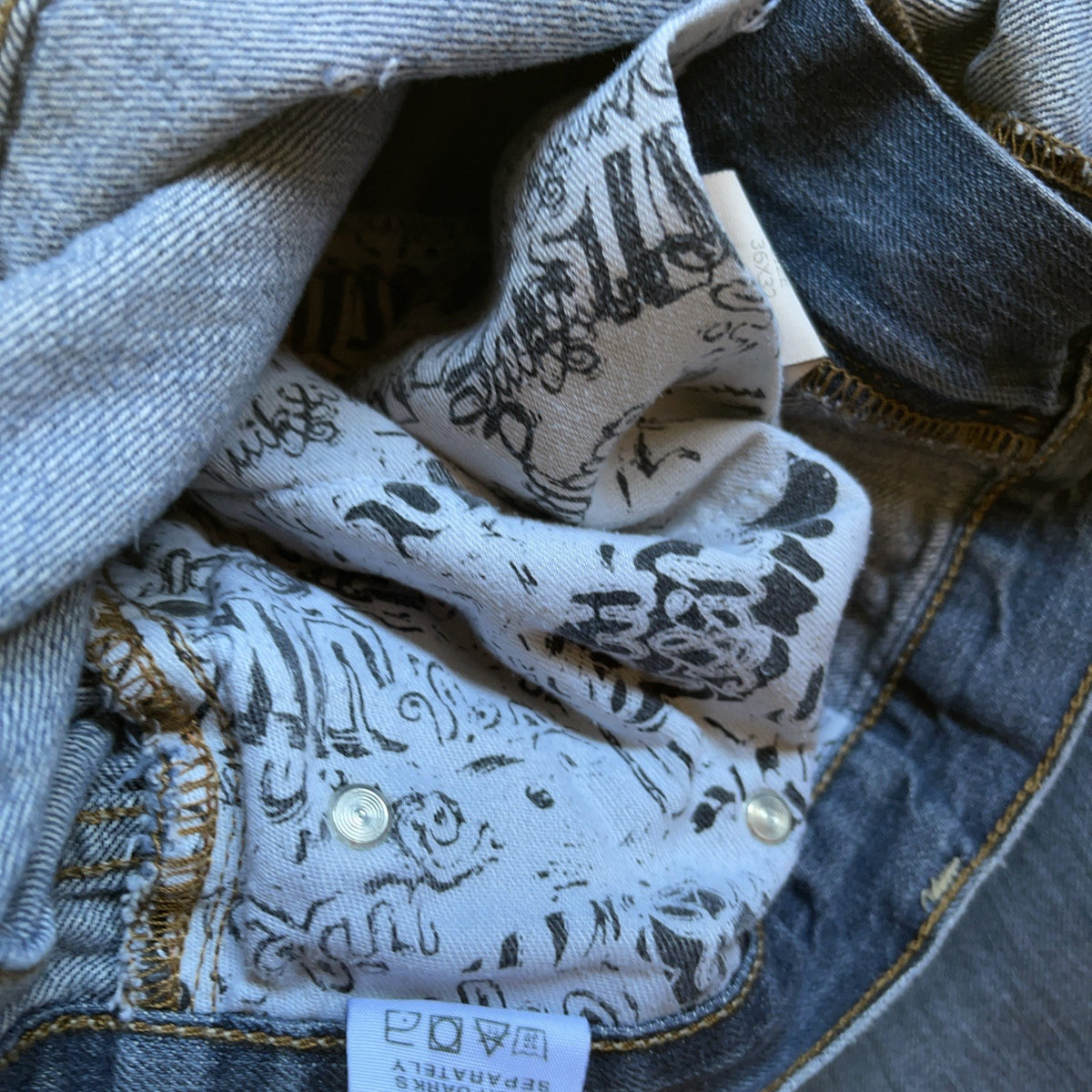 Quiksilver Wide Leg  Baggy Jeans 36/32