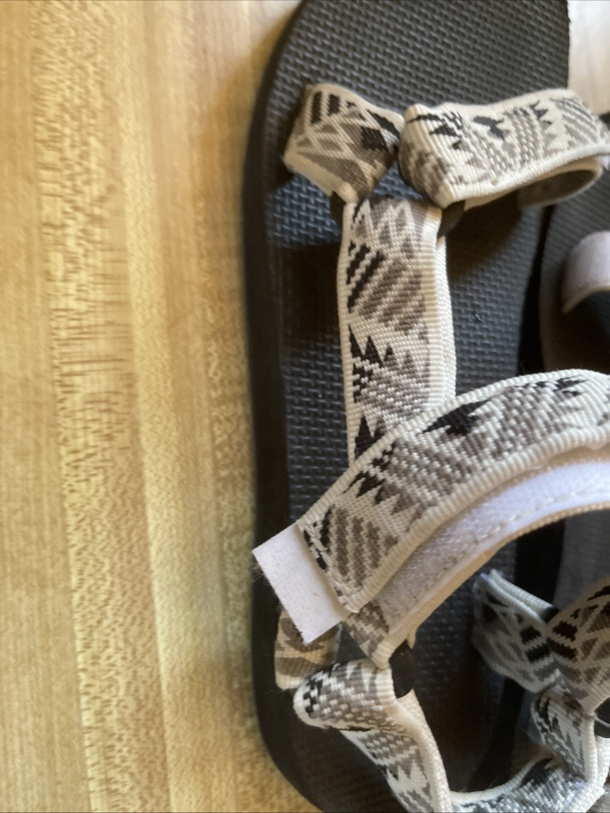 teva sandals 6
