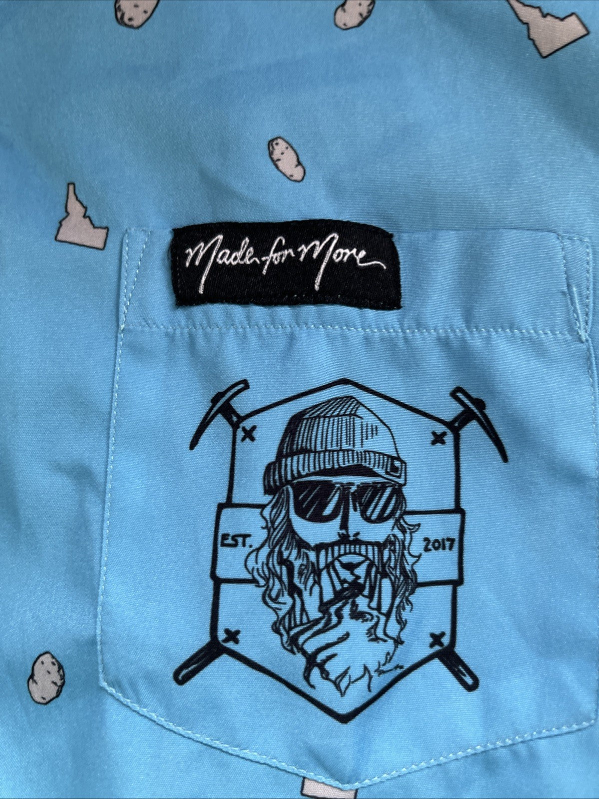 Perrine Man Press Button Up Large