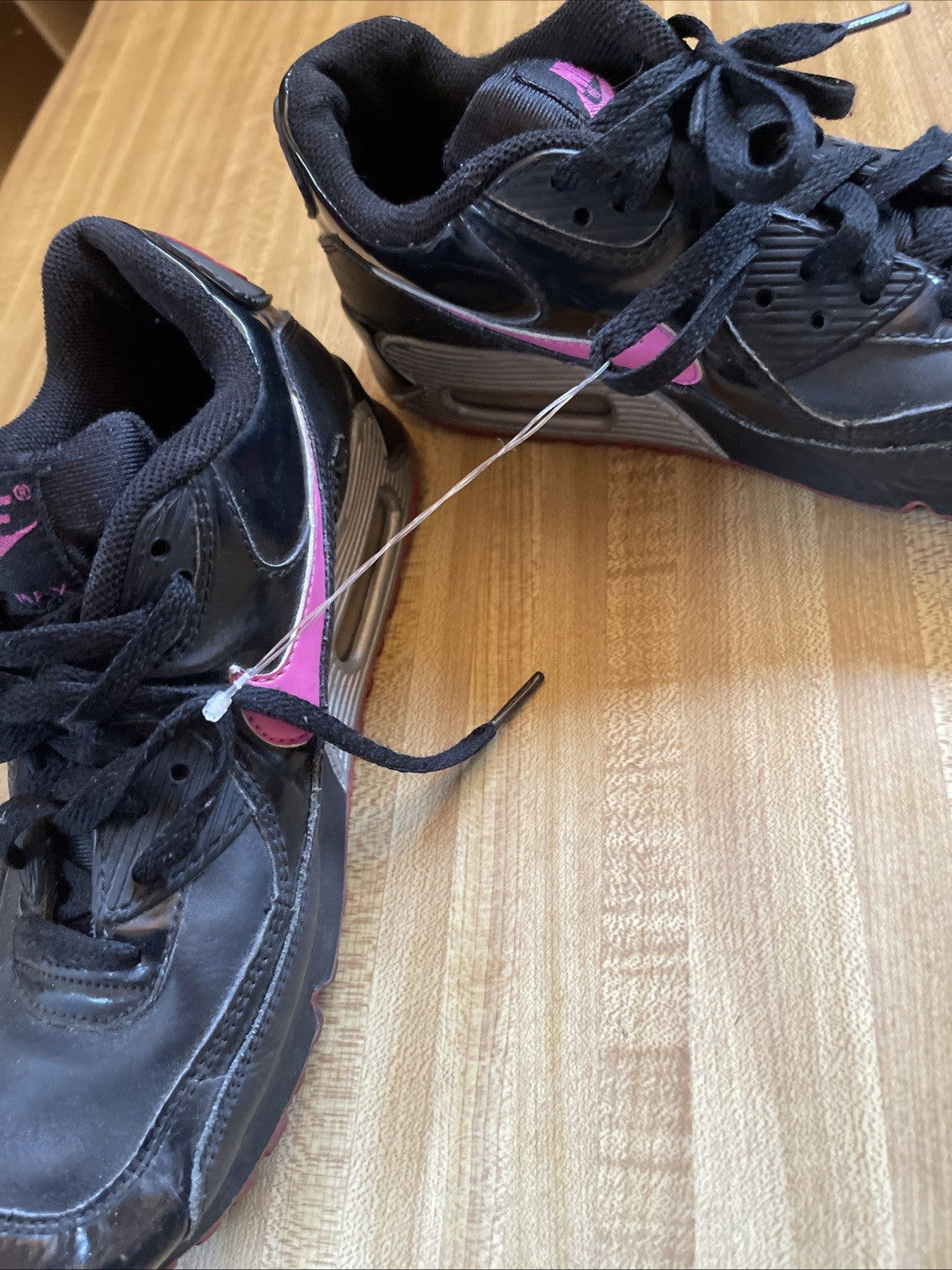 Nike Air Max 90 Size 6Y
