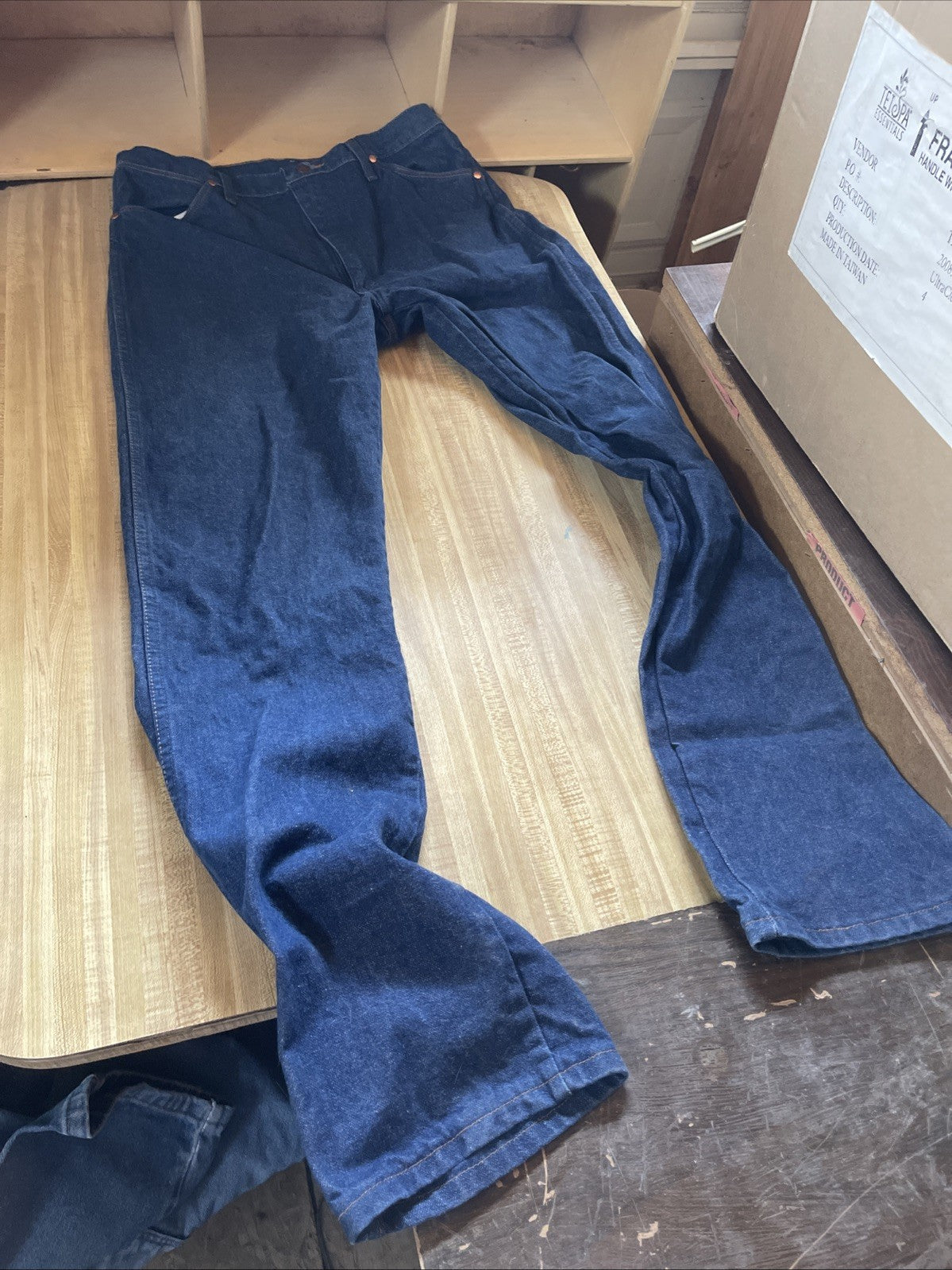 wrangler 13mwz jeans 37x36