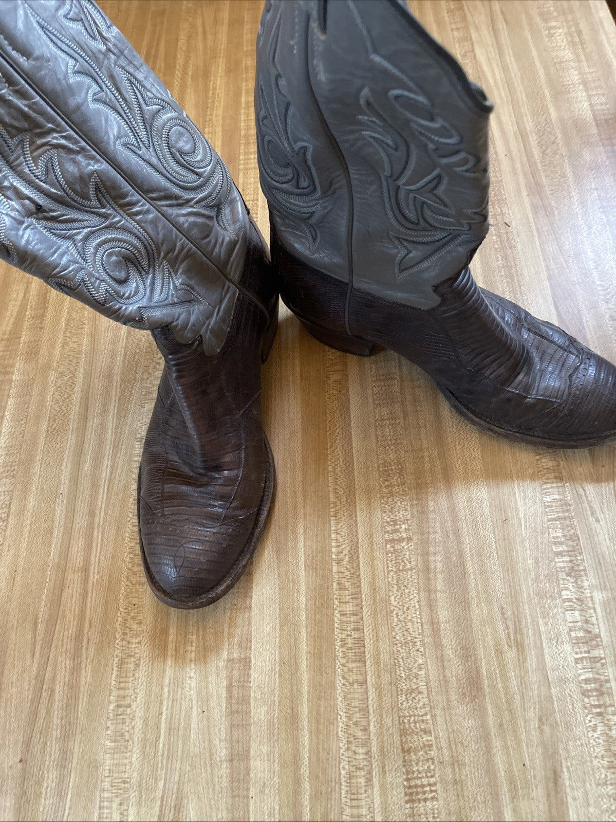 Justin Cowboy Boots 9 D
