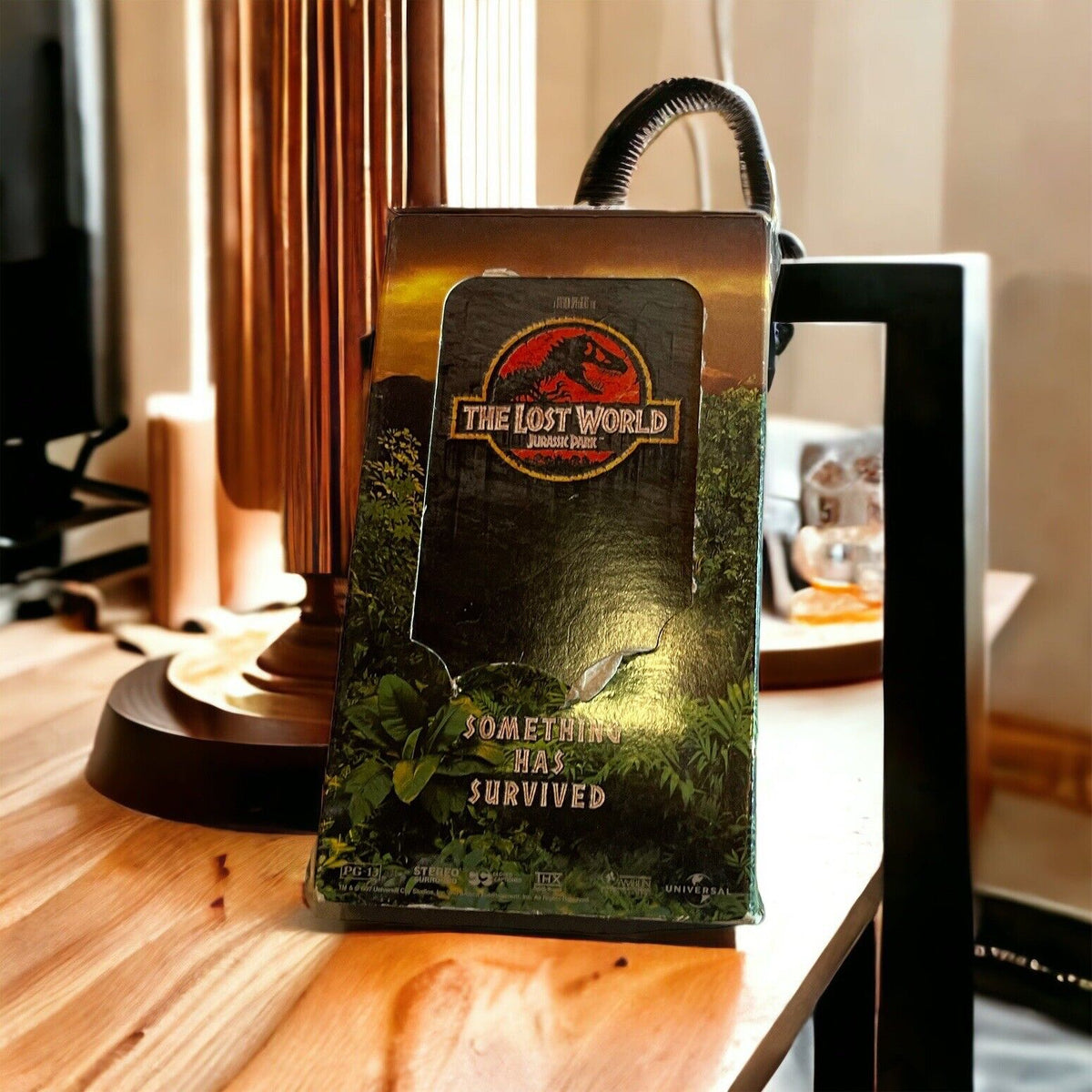 The Lost World: Jurassic Park (VHS, 1997)
