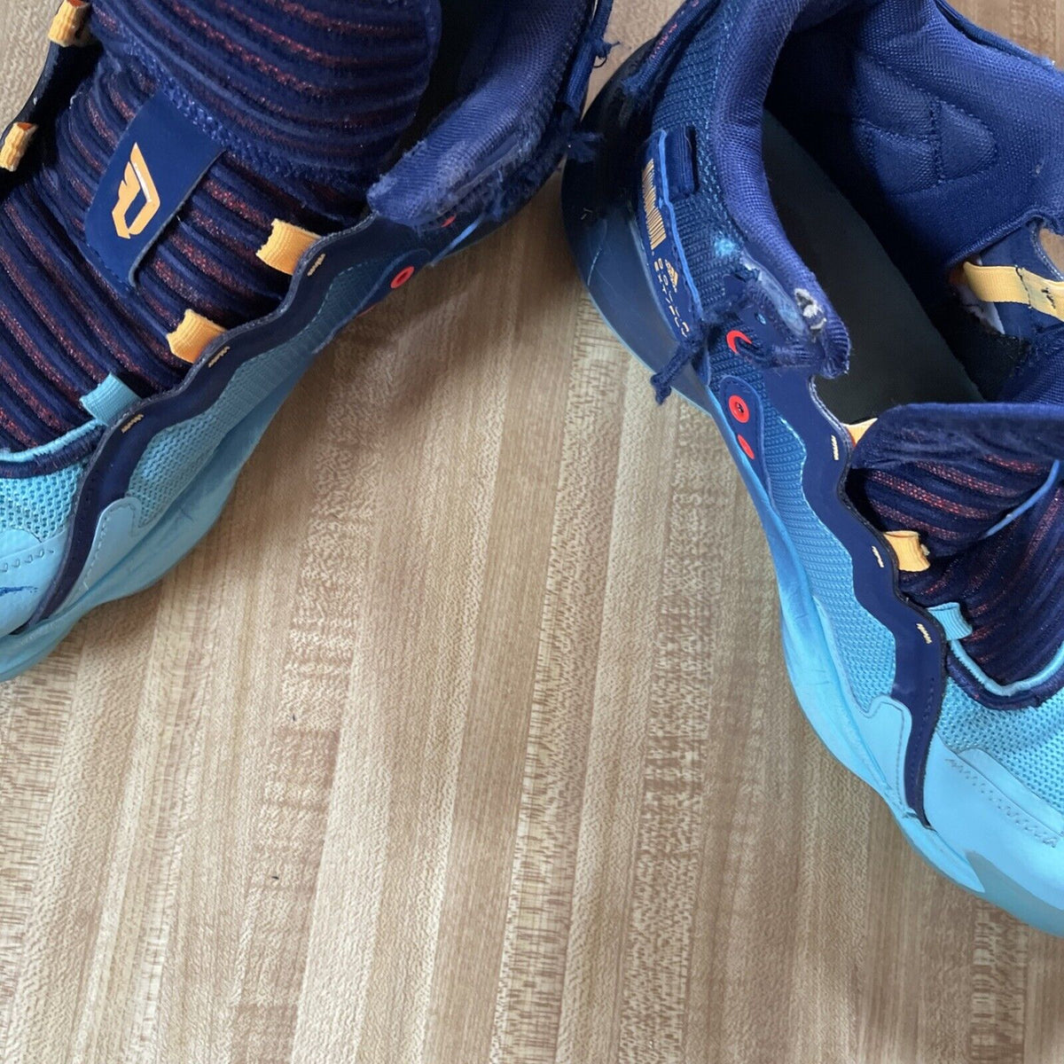 Adidas Dame 7 Size 9.5 No Laces