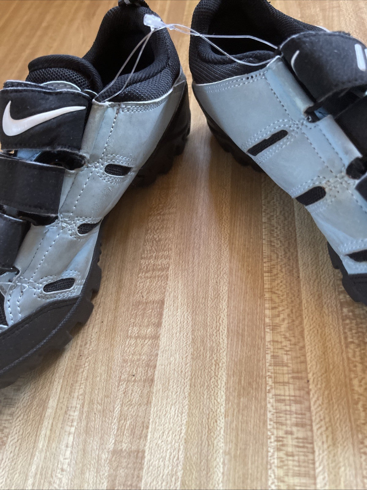 Nike Cycling Shoes Women’s 8