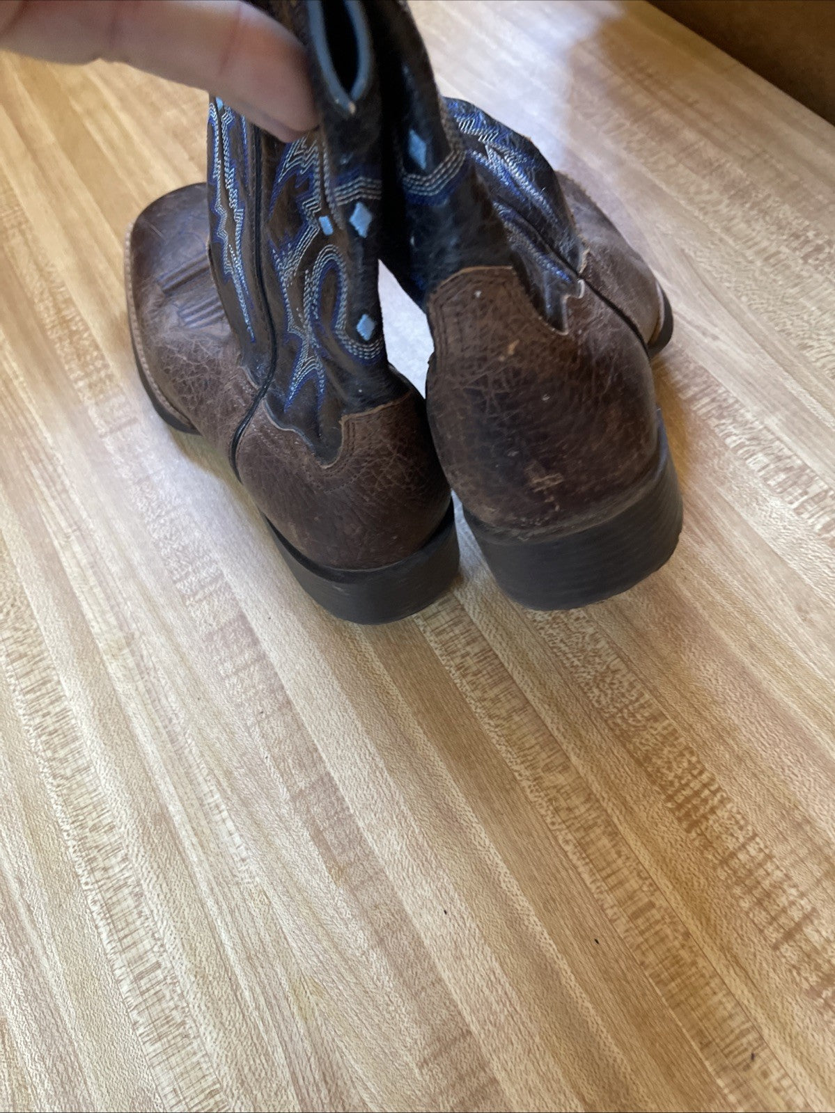 Ariat Boots Size 4