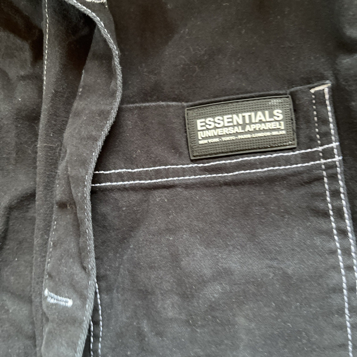 DR Essentials Button Up Large 