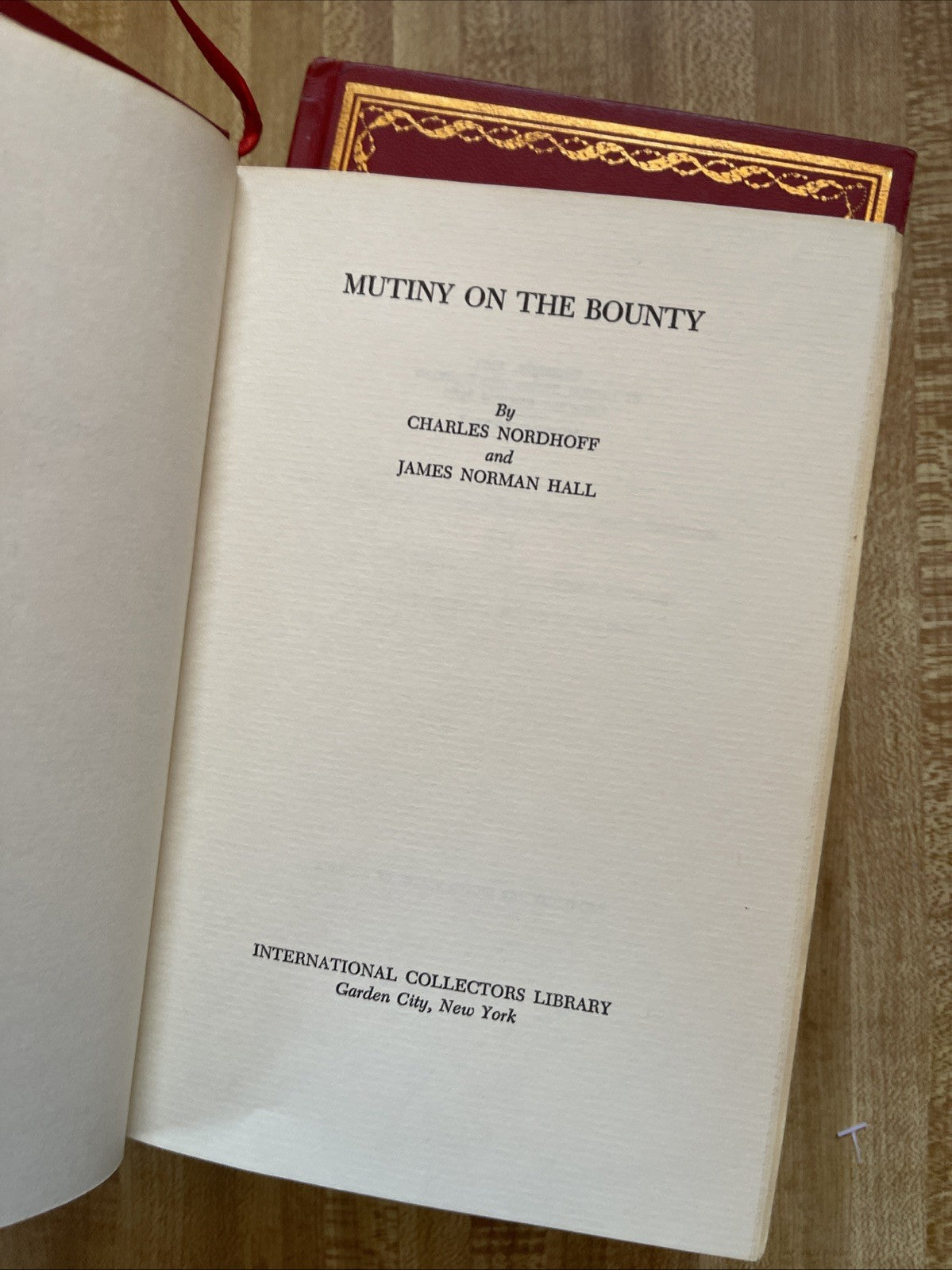 Mutiny On The Bounty Hardcover 
