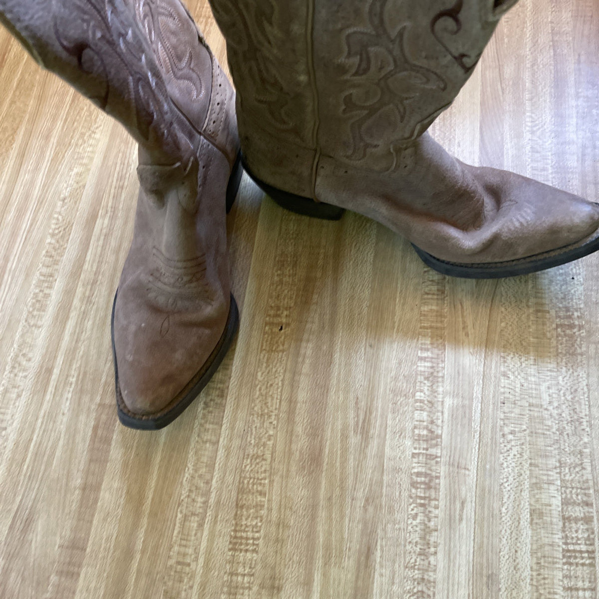 Justin Cowgirl Boots 6.5