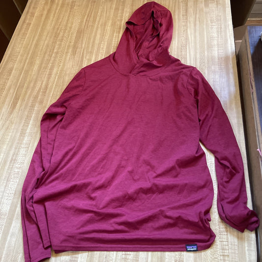 patagonia capilene cool daily Hoodie Small 