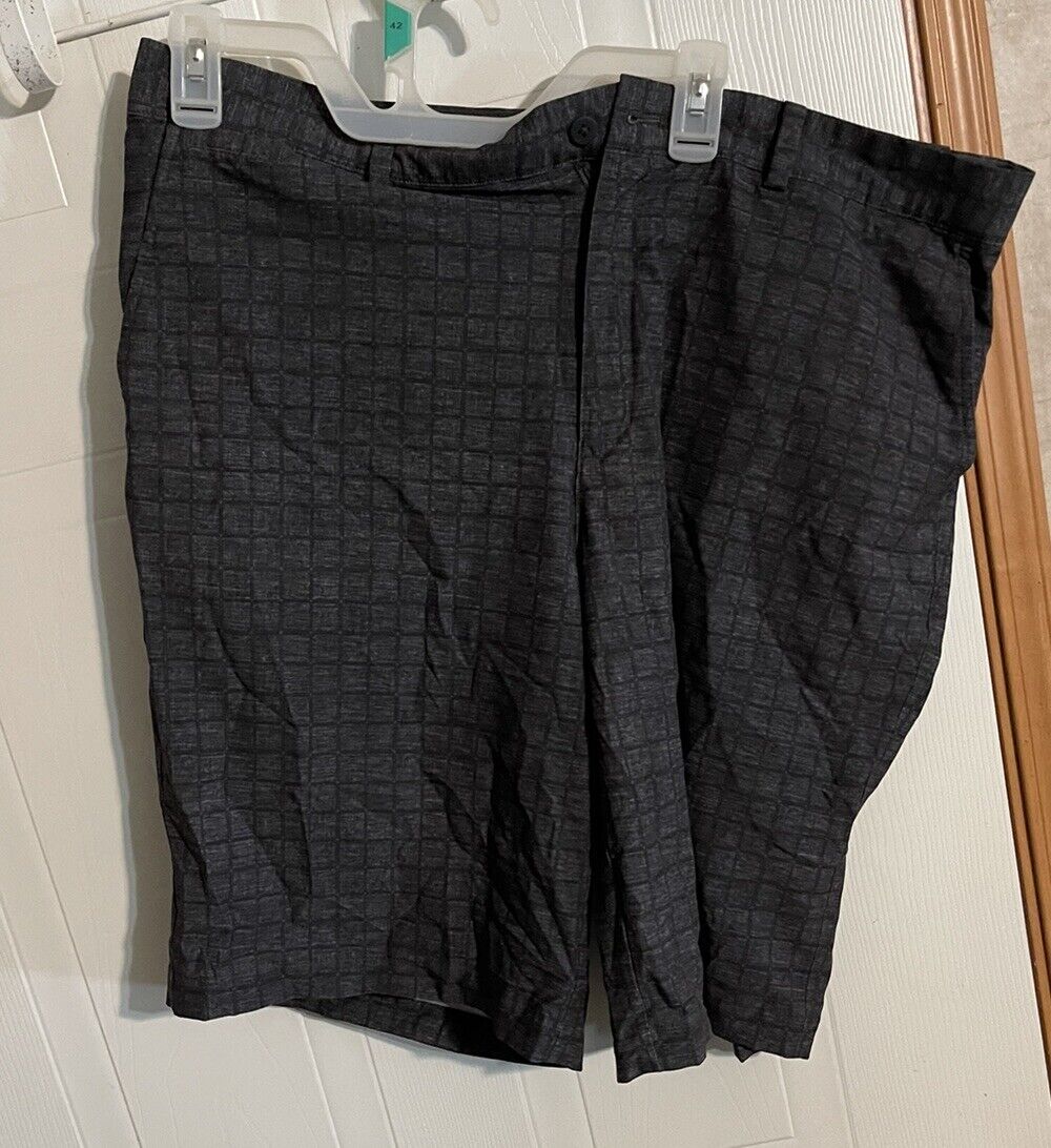 Nike Golf Shorts 38