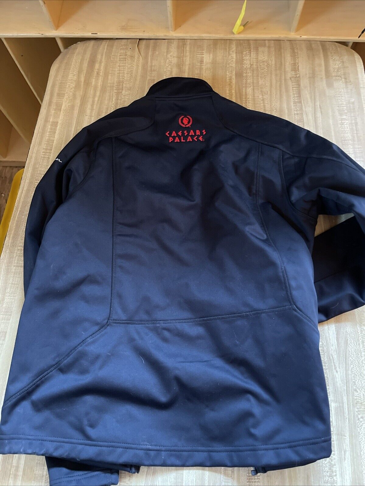 Eddie Bauer Caesars Palace Jacket Large 