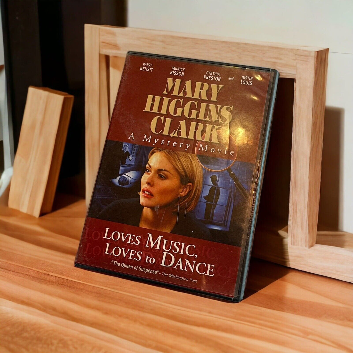 Loves Music, Loves to Dance [Mary Higgins Clark Mystery Collection]