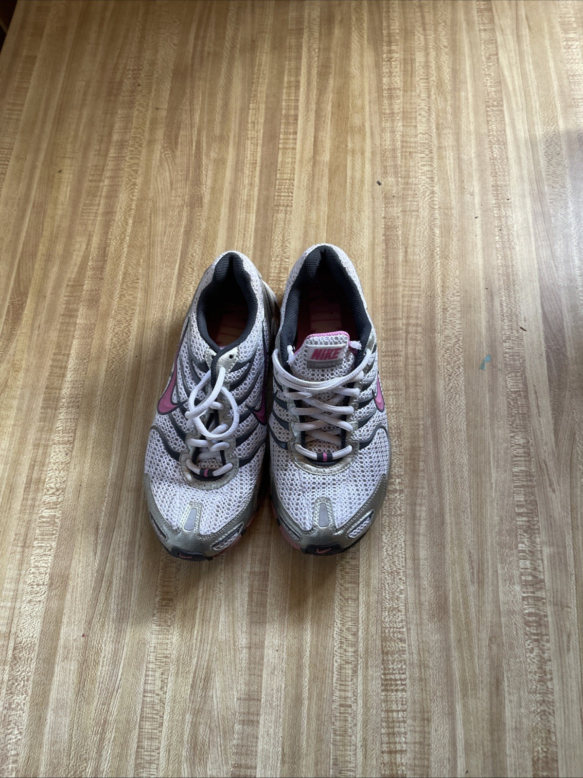 Nike Torch 4 Size 8