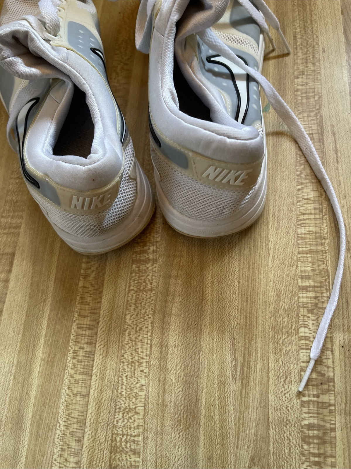 Nike Air Max Zero 8.5