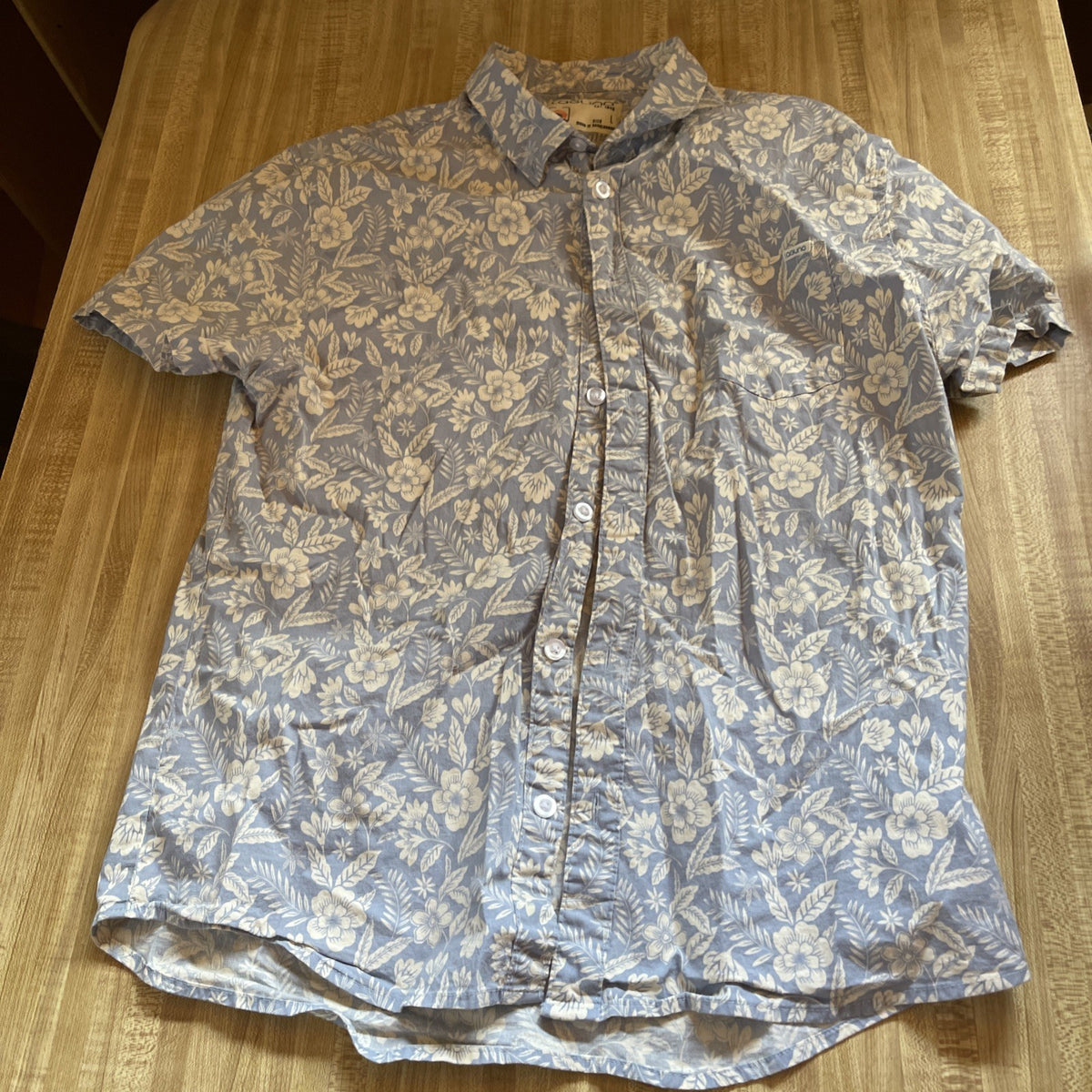 Laguna Button Down Large 