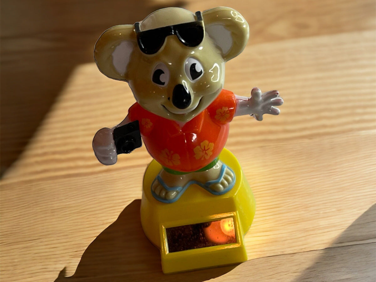 Solar Powered Dancing Tourist