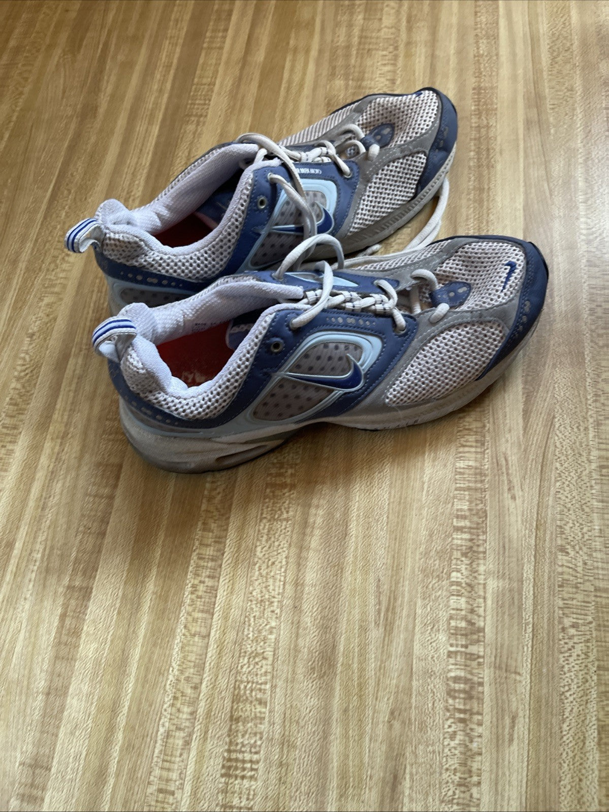 Nike Air Max Moto Size 8.5