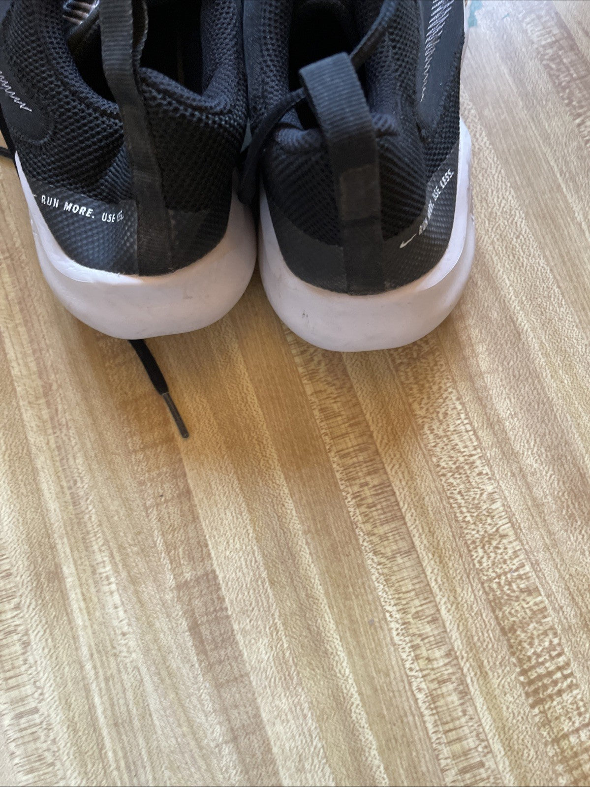 Nike Flex Sneakers 8.5