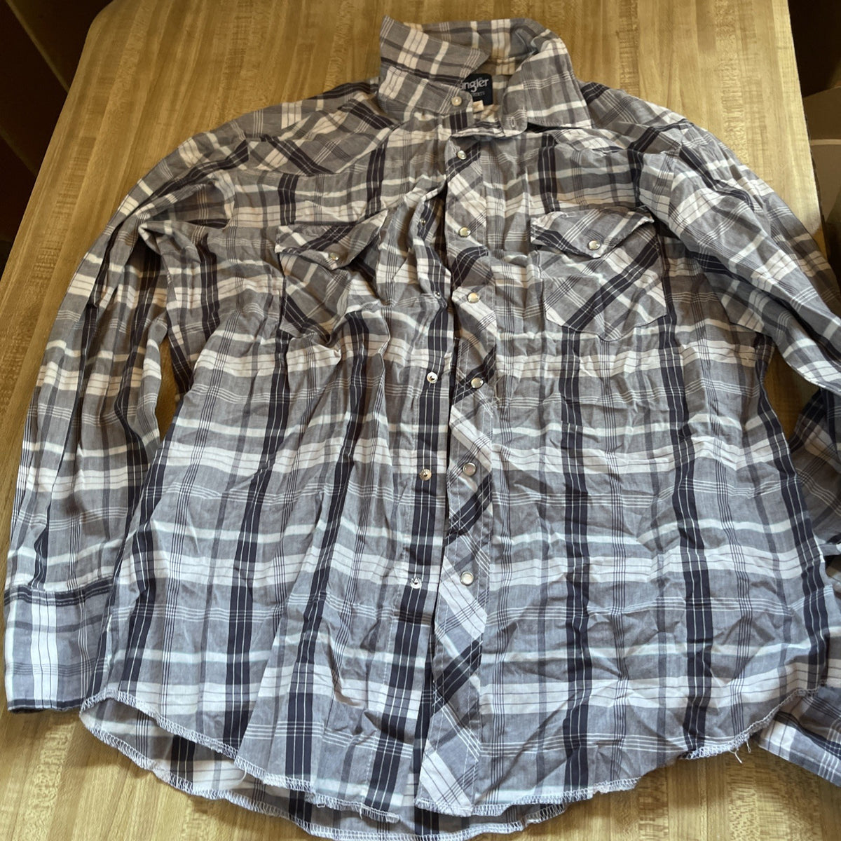 Wrangler Pearl Snap Large 