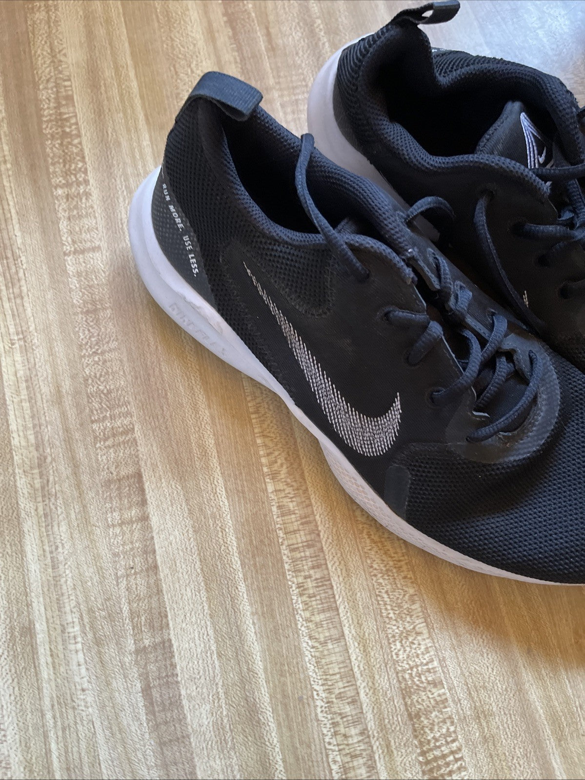 Nike Flex Sneakers 8.5