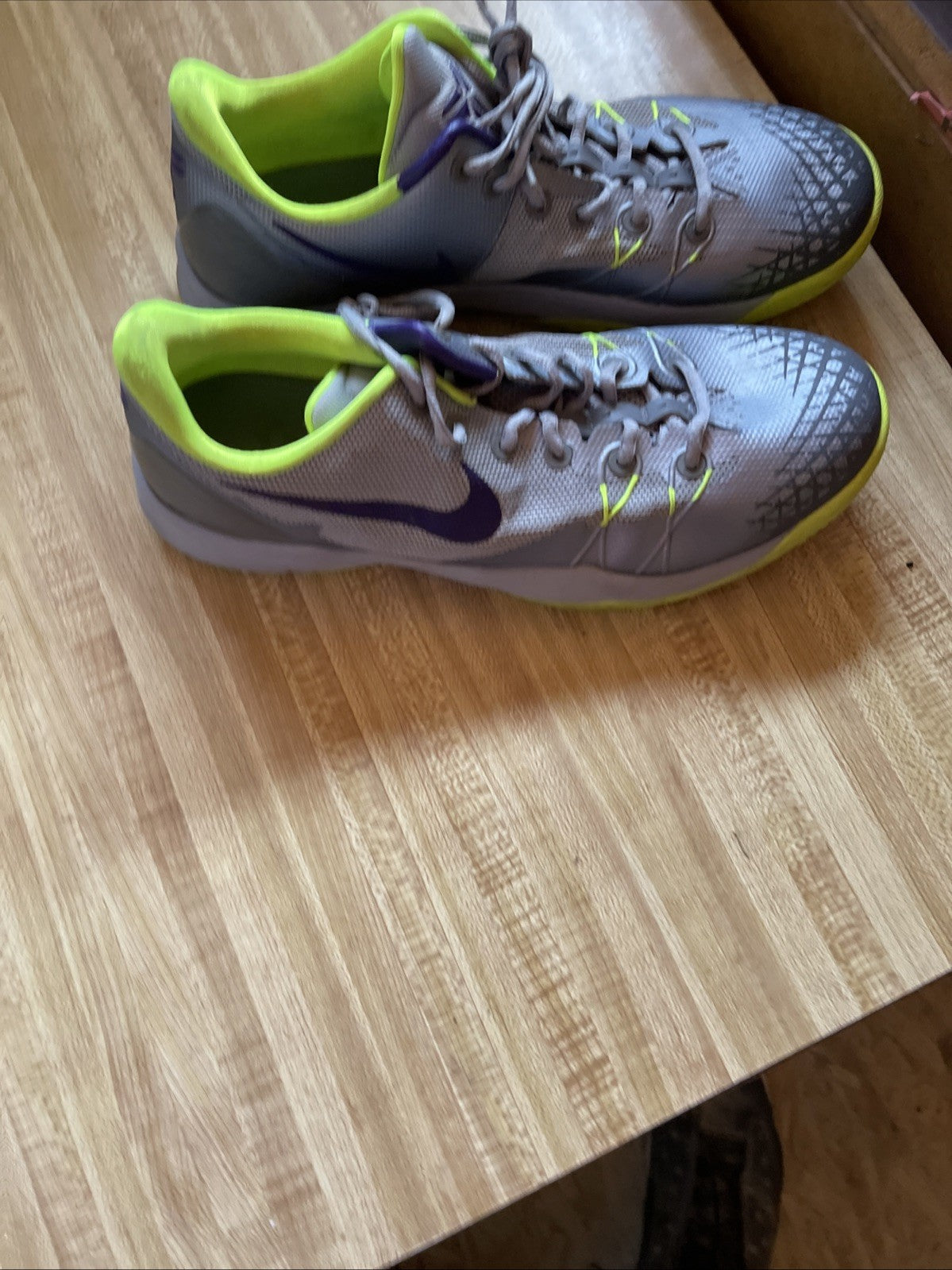 nike zoom kobe venomenon 4 Size 10.5
