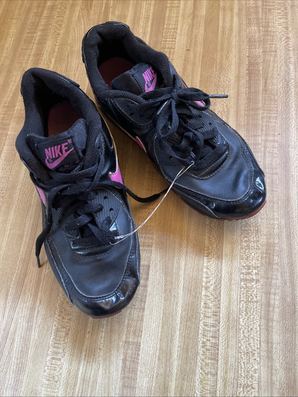 Nike Air Max 90 Size 6Y