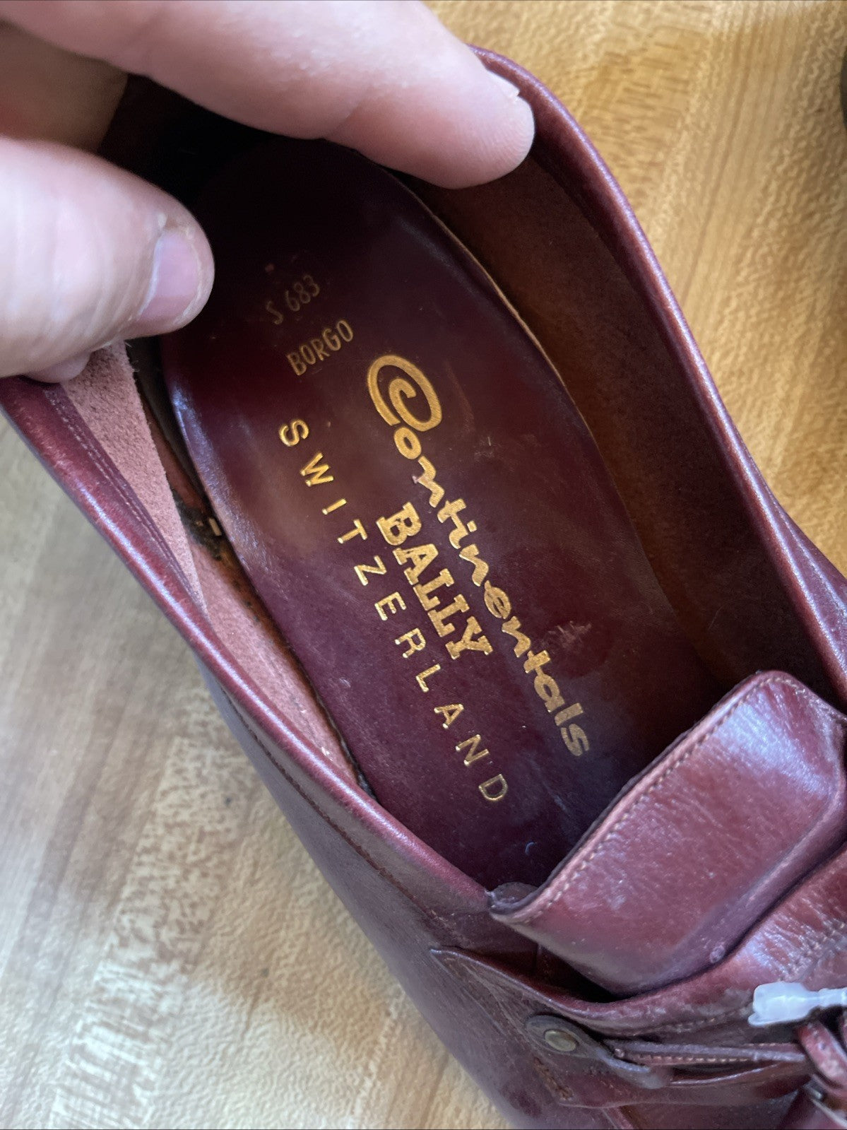 Bally Continentals Switzerland Dress Shoes 8 Deadstock 