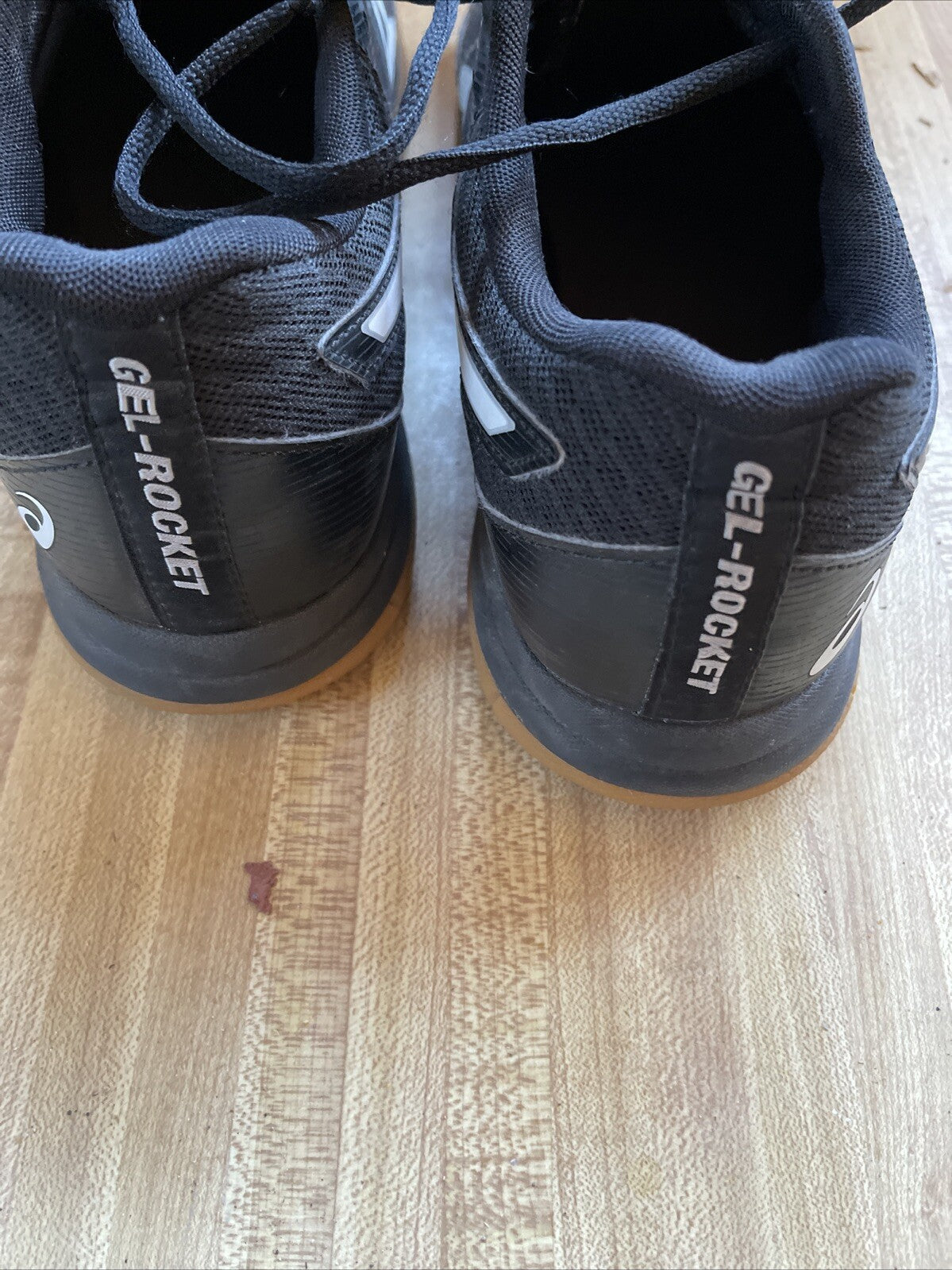 ASICS Gel Rocket Size 9.5