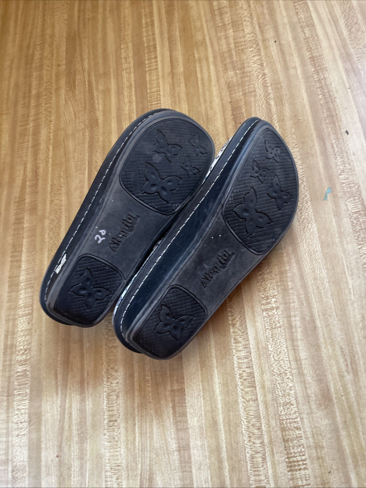 Algeria Shoes 43