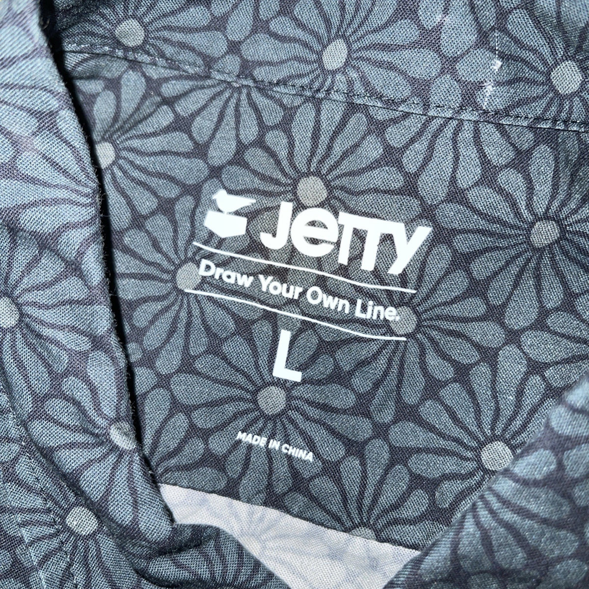 Jetty Button Up Large 