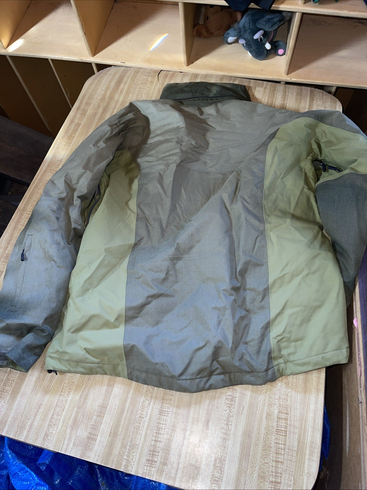 ll bean primaloft jacket mens Large