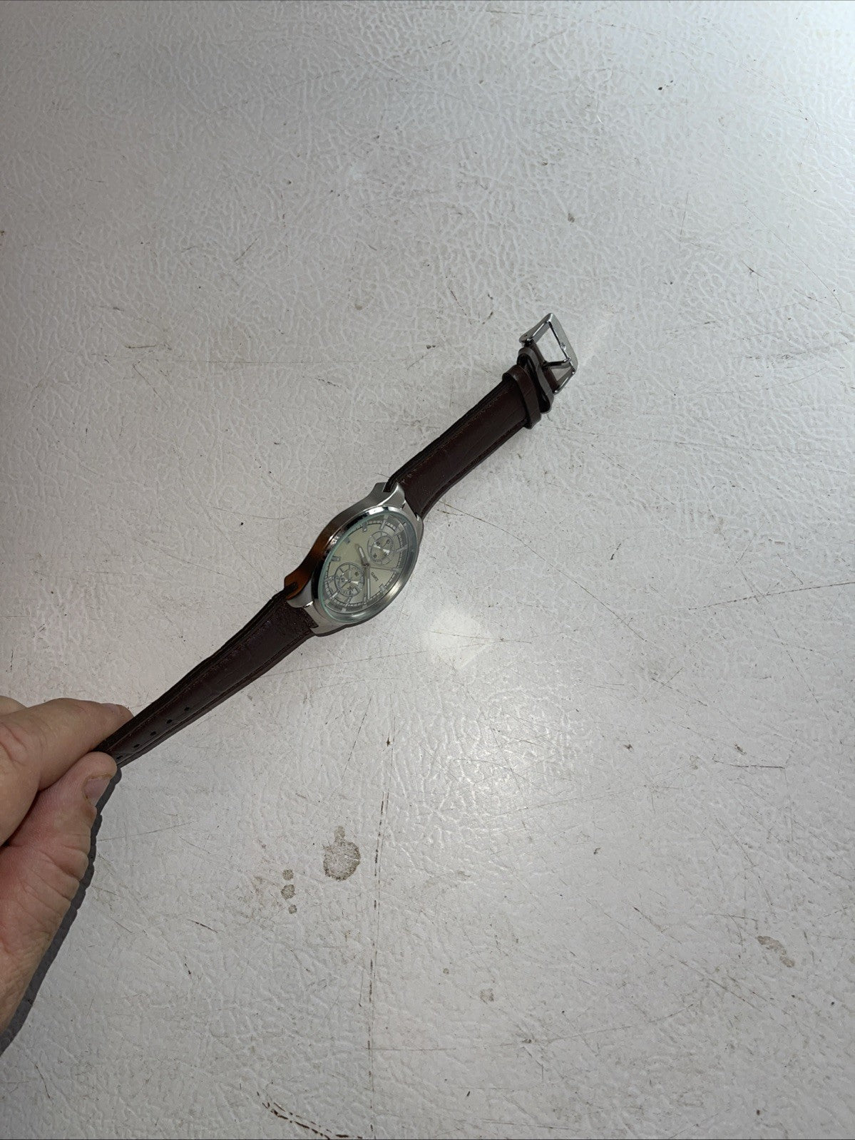 mens watch needs battery