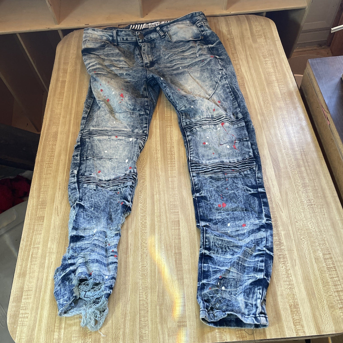 RGSTR Jeans 34/28 Distressed