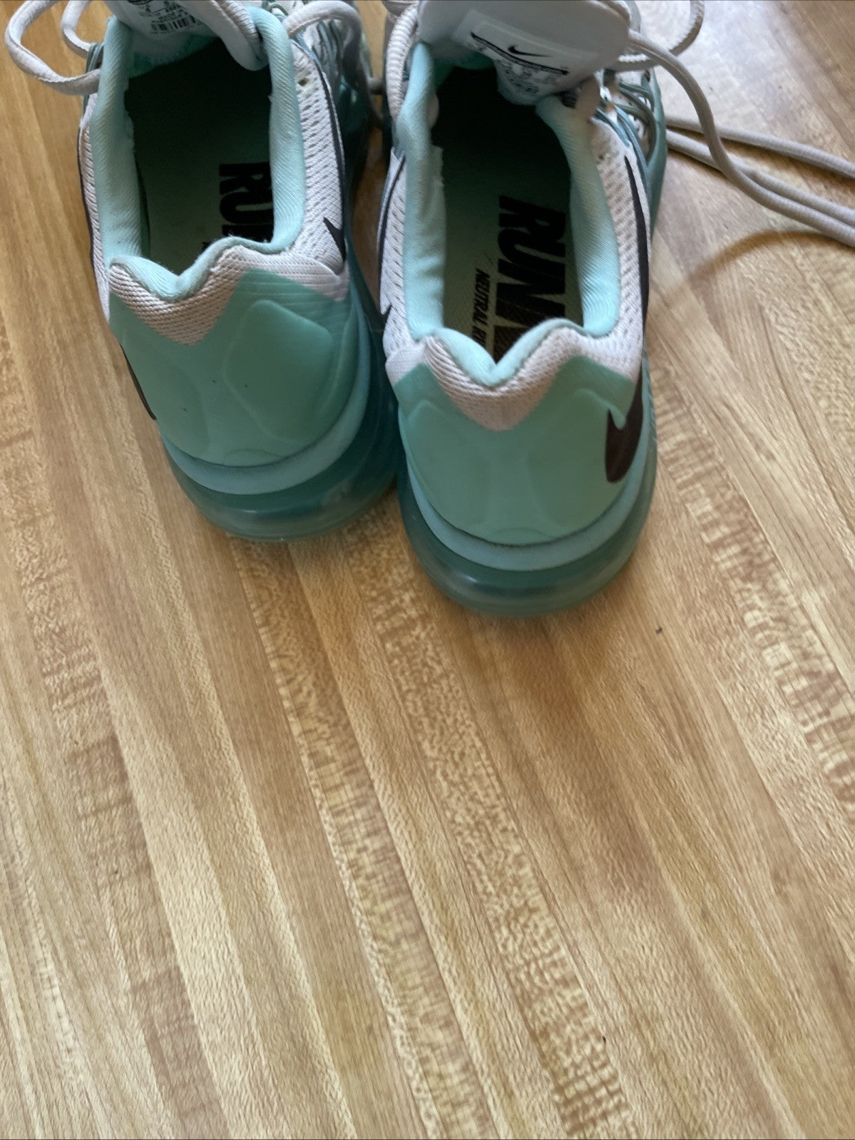 Nike Air Max Running Neutral Ride Soft 8