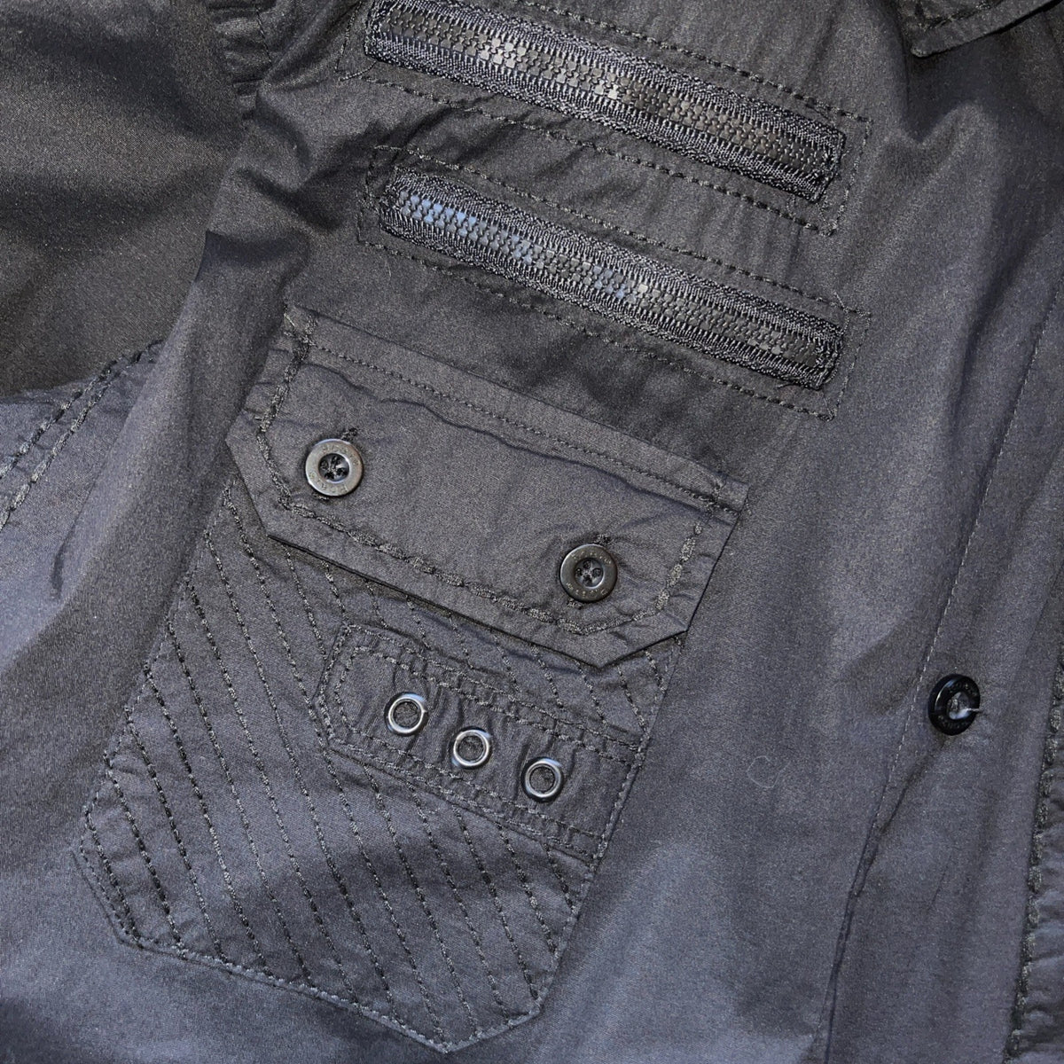 Roar Refined Button Up Large 