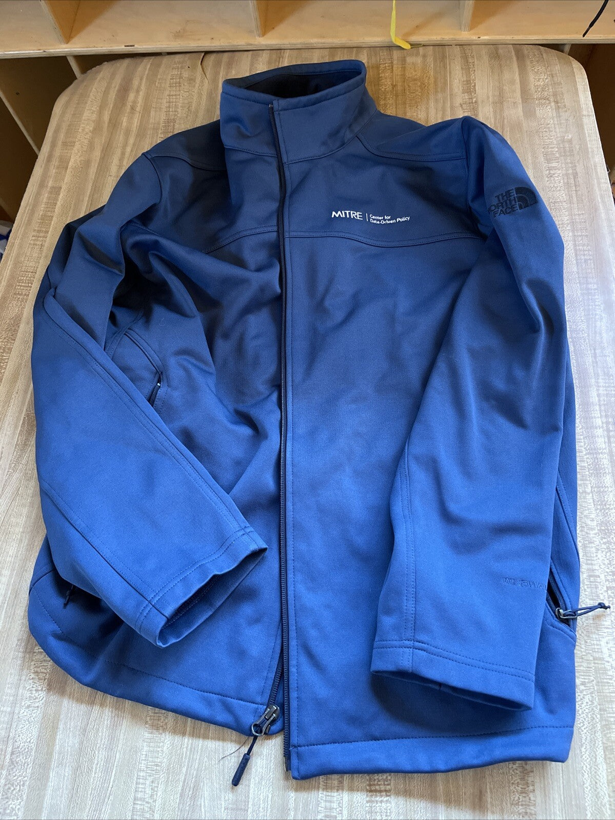 the north face windwall jacket XXL