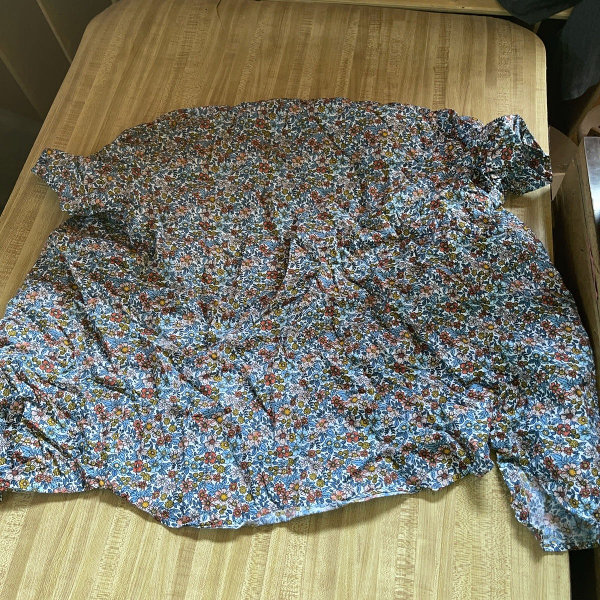 Kennington Button Up Medium 