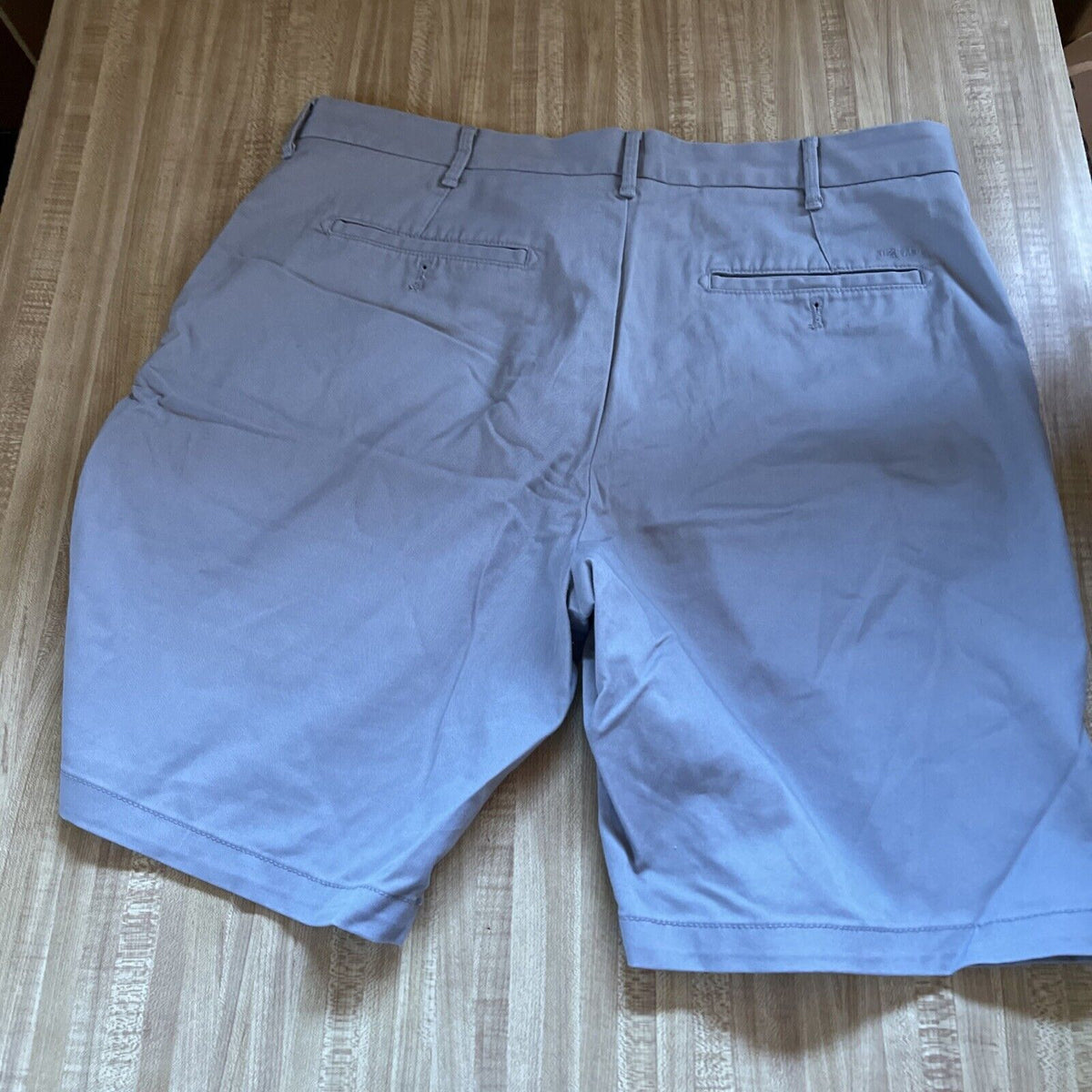 Izod Saltwater Shorts 36